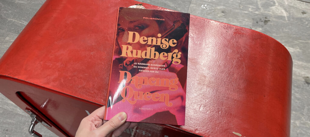 Recension av "Dancing Queen" av Denise Rudberg