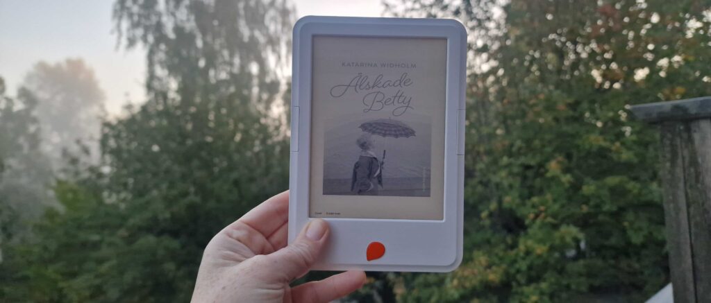 Recension Älskade Betty Katarina Widholm