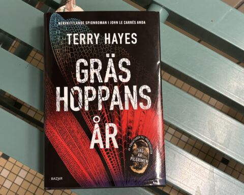 Recension av "Gräshoppans år", Terry Hayes andra bok.