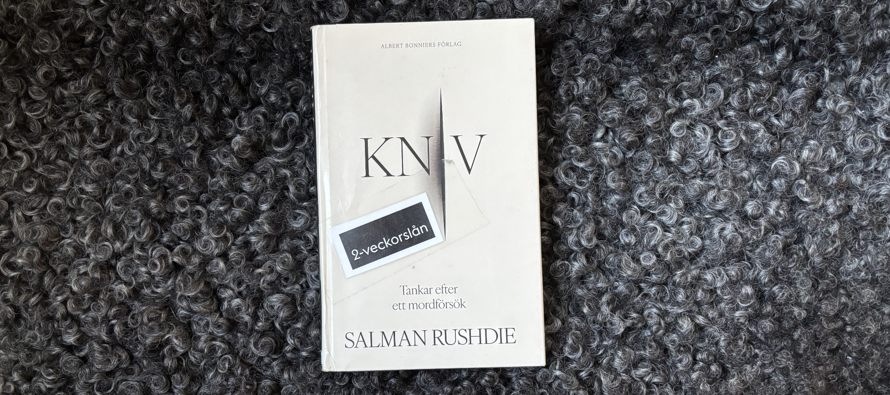 Recension av "Kniv", skriven av Salman Rushdie