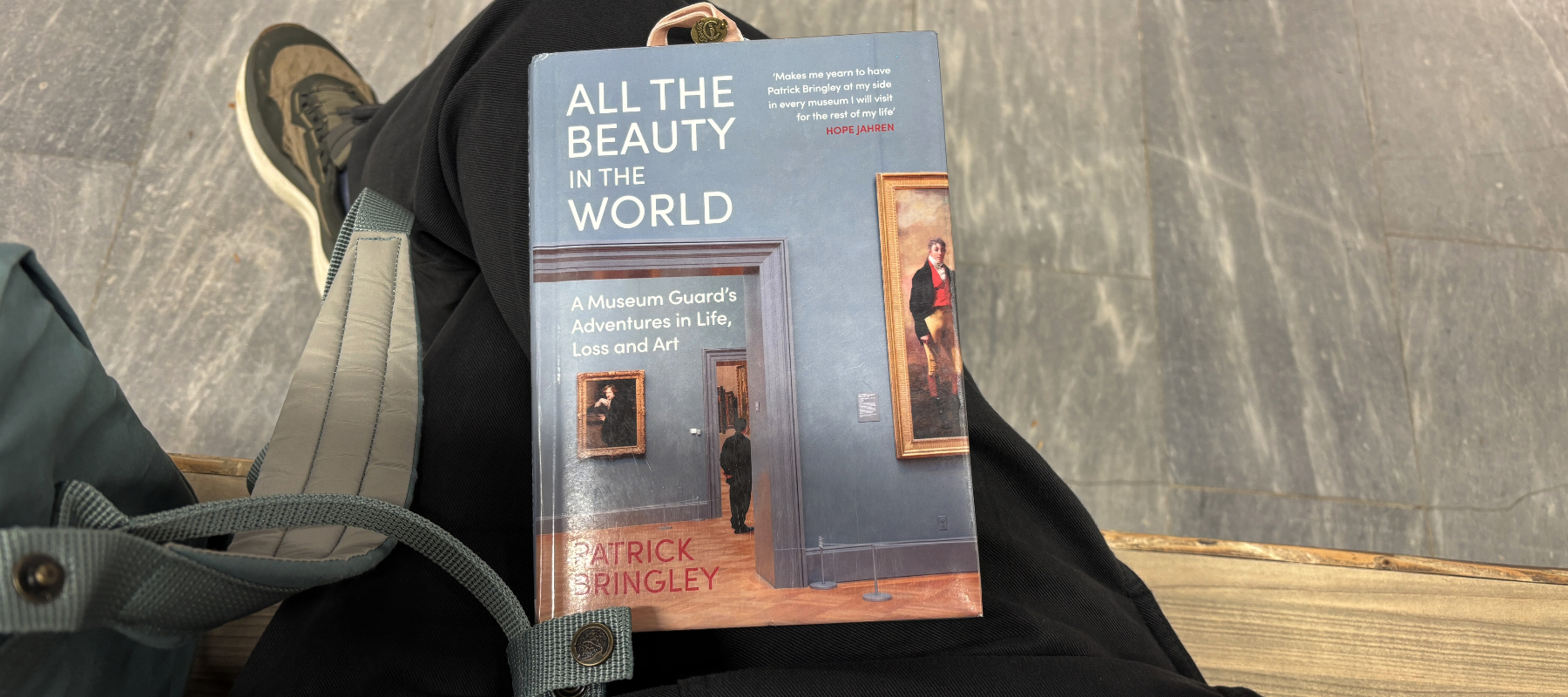 Recension av "All the beauty in the world" av museivakten Patrick Bringley