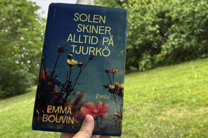 Recension av "Solen skiner alltid på Tjurkö"