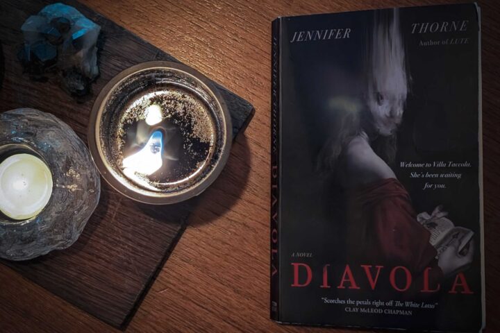 "Diavola" av Jennifer Marie Thorne