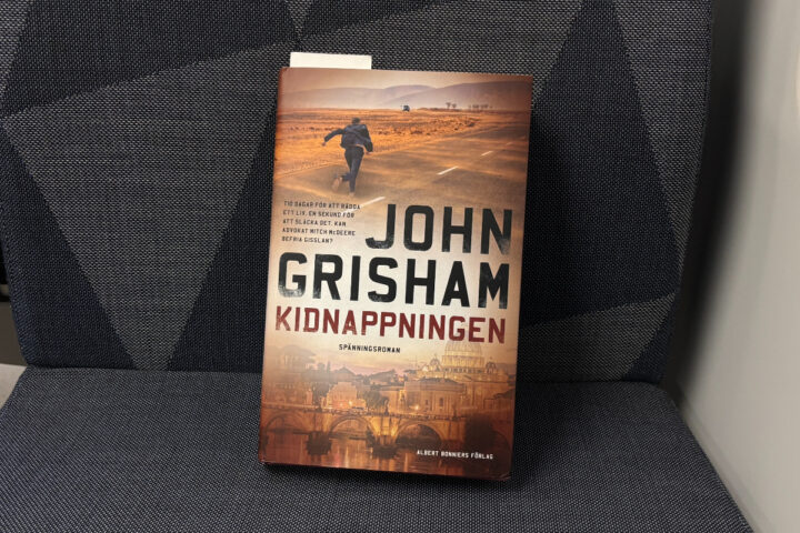 Recension av "Kidnappningen", John Grishams bok med originaltitel "The exchange"