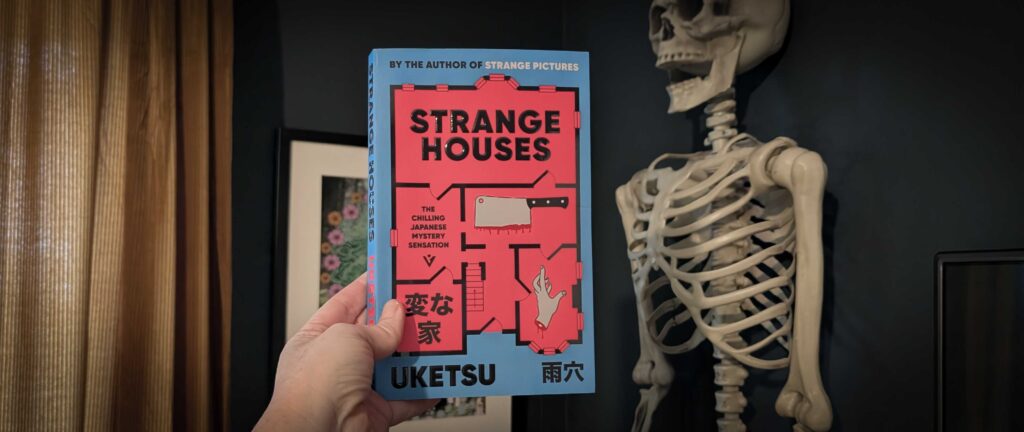 "Strange Houses" av Uktesu