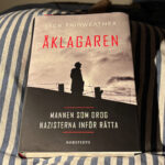 Recension av "Åklagaren" av Jack Fairweather