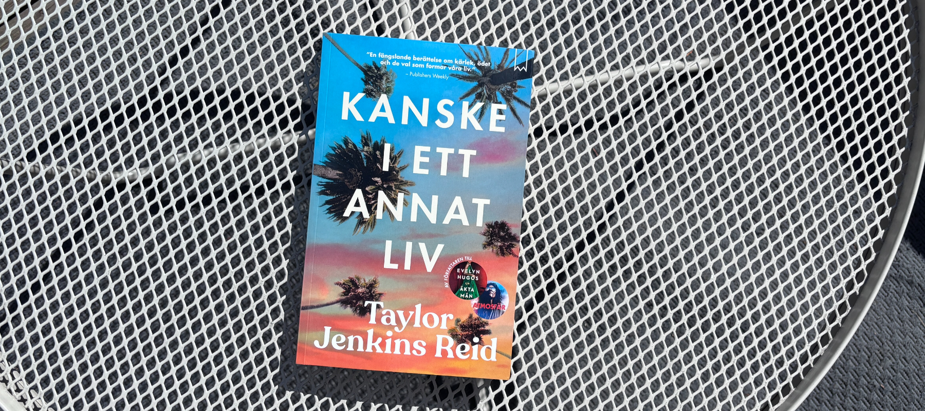 Recension av "Kanske i ett annat liv" av Taylor Jenkins Reid