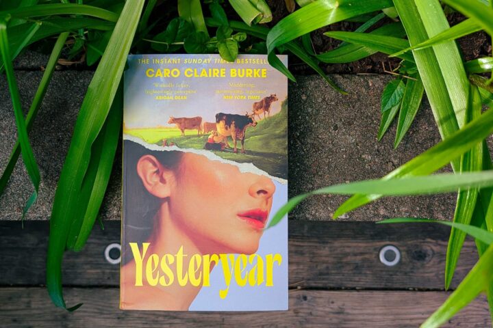 Yesteryear av Caro Claire Burke